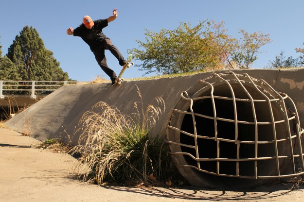 nolan 5-0 fakie abq.jpg